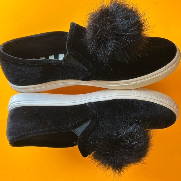 Betsey Johnson Black Velvet Sneakers with Pom Poms - Picture 4 of 11